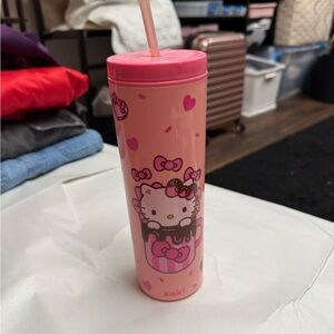 Zak! Hello Kitty Pink Water Bottle